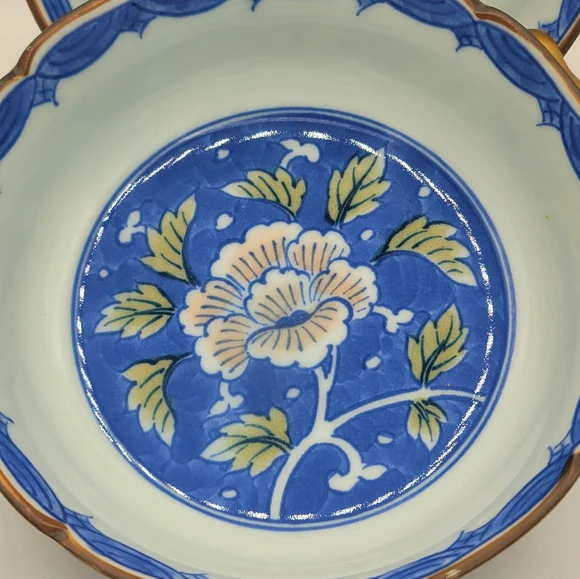 Arita Japan Porcelain Bowls Chrysanthemum Cobalt Blue Gold Set of 2 60s Vintage